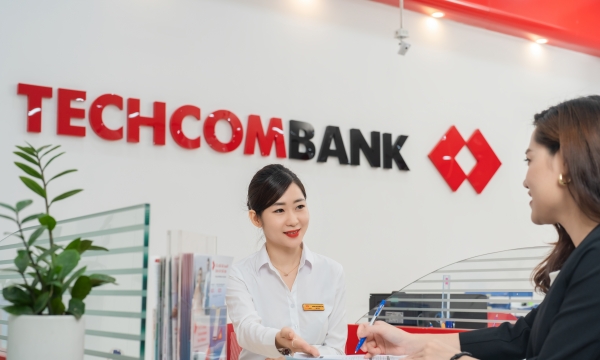 Techcombank đặt mục tiêu lợi nhuận trước thuế giảm 14% so với cùng kỳ