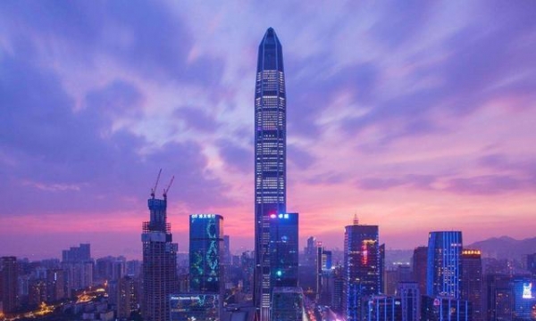 Vượt toà nhà cao nhất nước Mỹ, toà nhà cao nhất Trung Quốc có giá 14,8 tỷ USD nhưng kỳ lạ xây quanh co, 'cong vẹo'?
