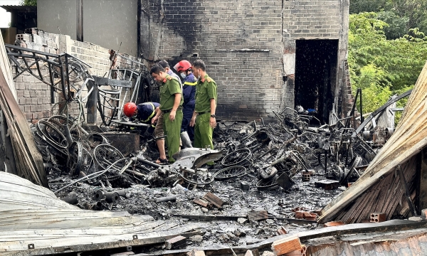 Tập trung khắc phục hậu quả, điều tra nguyên nhân vụ cháy nghiêm trọng tại Bình Thuận