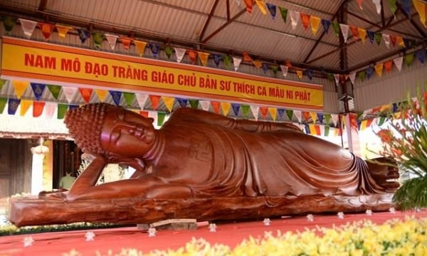 Ấn tượng ngôi chùa hơn 800 tuổi sở hữu pho tượng Phật bằng gỗ lúa lớn nhất Việt Nam