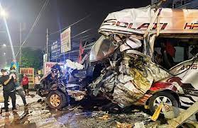Khắc phục hậu quả vụ tai nạn giao thông đặc biệt nghiêm trọng tại tỉnh Đồng Nai