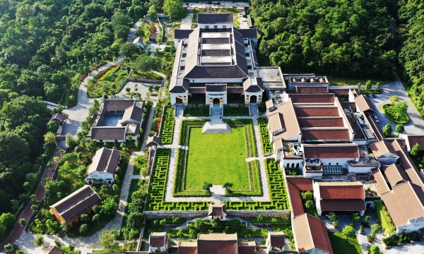 Ngỡ ngàng với công trình đồ sộ nhất Trung tâm Văn hóa Trúc Lâm Yên Tử: Do KTS lừng danh thế giới thiết kế, tổng diện tích hơn 6.000m2
