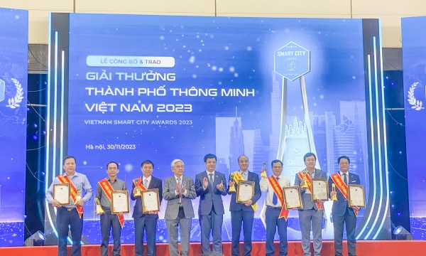 Năm thứ 4 liên tiếp, Đà Nẵng được trao Giải thưởng TP thông minh Việt Nam