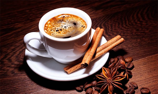 Phát hiện 4 thứ quen thuộc pha cùng cà phê vừa thơm ngon vừa đánh bay mỡ bụng lại là “thuốc chống ung thư tự nhiên”