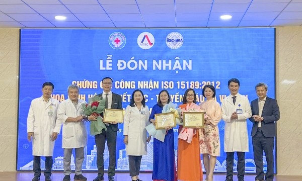 Bệnh viện Đà Nẵng được công nhận đạt chuẩn thực hành phòng xét nghiệm y khoa quốc tế