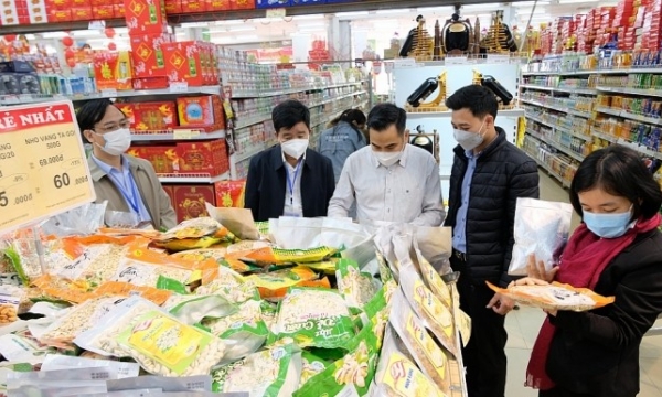Hà Nội kiểm soát an toàn thực phẩm dịp Tết và lễ hội Xuân 2024