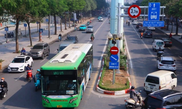 Buýt BRT nghìn tỷ 'khoác áo mới' trước tin đồn bị 'khai tử'