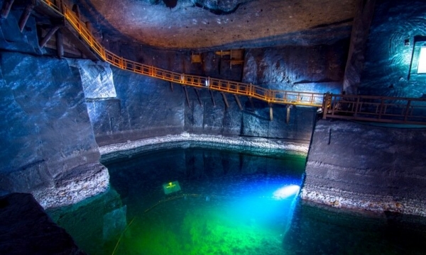 Mỏ muối 700 năm tuổi lớn nhất thế giới chứa cả ‘mê cung ngầm’, được UNESCO công nhận là Di sản thế giới