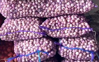 Phát hiện 2 tấn củ tỏi Trung Quốc vi phạm nhãn tại Kiên Giang
