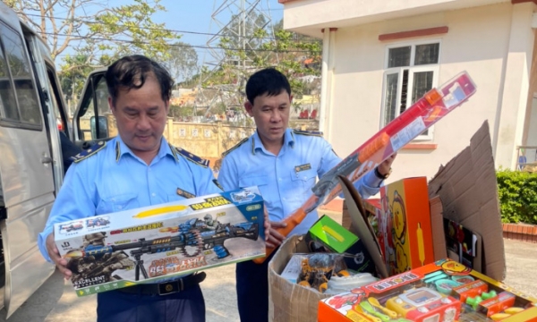 Phát hiện gần 1.400 sản phẩm nhập lậu tại Lạng Sơn