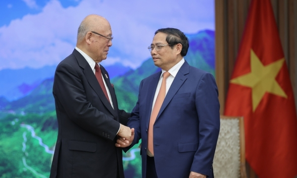 Thủ tướng Phạm Minh Chính tiếp Cố vấn Đặc biệt Liên minh Nghị sỹ hữu nghị Nhật - Việt