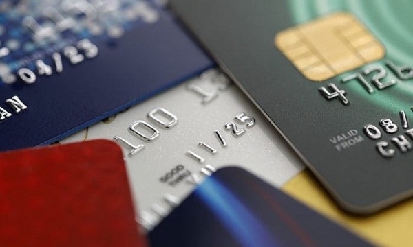 Từ vụ nợ thẻ tín dụng 'lãi chồng lãi' lên 8,8 tỷ đồng: Cần minh bạch và tính tuân thủ