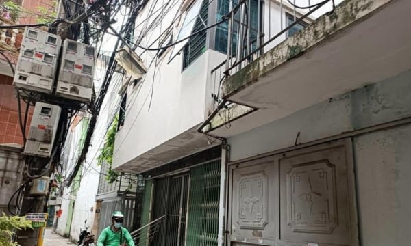 Phi lý bất động sản Hà Nội giữa lúc chung cư 'ngáo giá': Nhà trong ngõ 'vượt mặt' giá nhà mặt phố