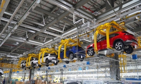 Xây dựng chiến lược mới để thúc đẩy ngành công nghiệp ô tô Việt Nam