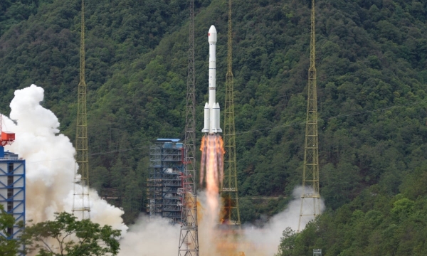 Quyết đấu với Elon Musk, ‘ông lớn châu Á’ phóng vệ tinh có quỹ đạo lên đến 20.000km nhờ tên lửa Trường Chinh 3B