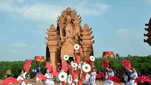 HÀNH TRÌNH KHÁM PHÁ TAM GIÁC PHA LÊ ĐA SẮC MÀU: NHA TRANG – ĐÀ LẠT – NINH THUẬN