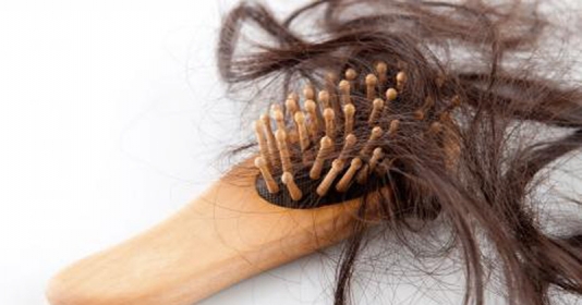 11 cách tự nhiên để khắc phục thuốc xịt chống rụng tóc 