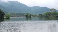 Hồ nước có view hot ở một nơi của Bình Định, mát mẻ quanh năm, đất trù phú, chùa trong hang