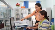 Bỏ quy định 'bắt buộc' đào tạo trình độ đại học với công chức cấp xã, vì sao?

