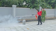 Agribank Chi nhánh tỉnh Kiên Giang tập huấn phòng cháy chữa cháy, cứu hộ và cứu nạn cho cán bộ, nhân viên