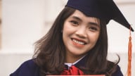 Cô giáo từng là học sinh giỏi Quốc gia tiết lộ 'bí kíp' lấy điểm cao ngất ngưởng môn Địa lý thi tốt nghiệp THPT năm 2025