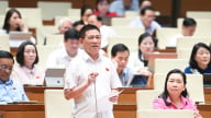 Phó Thủ tướng Hồ Đức Phớc đăng đàn, trả lời 'nóng' về thuế khoán với hộ buôn bán nhỏ doanh thu dưới 1 tỷ đồng