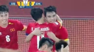 Clip: Công Phương vô-lê cực mạnh, mở tỷ số cho U23 Việt Nam