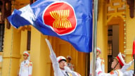 Lễ Thượng cờ Kỷ niệm 30 năm Việt Nam tham gia ASEAN và 58 năm thành lập Hiệp hội