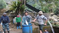 Giá loài cá quý tộc bỗng tuột dốc, thêm việc cá nhập khẩu gắn mác cá Sa Pa, người nuôi cá Lào Cai đứng ngồi không yên