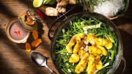 Hà Nội lọt top 13 thiên đường ẩm thực thế giới: Những món 'phải ăn' ở Thủ đô dịp 2/9