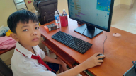 Bài dự thi 'Ngày mai trong mắt em': Em không thể chạy, nhưng em có thể 'bay trên những dòng lệnh'