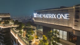 The Matrix One, biểu tượng thượng lưu khu Tây