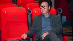 Nghệ sĩ Ưu tú là 'ca sĩ giàu nhất showbiz' đóng lãnh đạo cấp cao trong phim bom tấn đang chiếu rạp là ai?