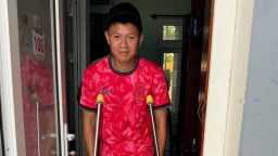 Mặt sân Mỹ Đình xấu khiến cựu tuyển thủ U23 Việt Nam đứt dây chằng?