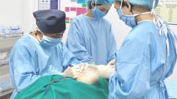 Tin lời làm mắt đẹp chỉ sau 60 phút ở spa qua mạng, cô gái trẻ gặp tai biến 