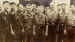 Chi Pu tiết lộ tư liệu quý về ông nội và Đại tướng Võ Nguyên Giáp thời khắc lịch sử ngày 30/4/1975