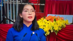 Chân dung nữ 'thủ lĩnh' phát biểu trong đại lễ 30/4: Thành tích đáng nể, được giữ lại trường công tác