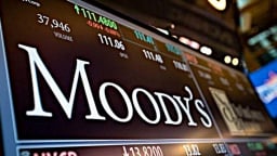Giữa 'bão' thuế quan Mỹ, Moody's vẫn 'neo' triển vọng ổn định cho ngân hàng Việt 