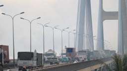Cầu Phú Mỹ sau phân làn lại ùn ứ: Sở Xây dựng TP.HCM đưa ra giải pháp gì?
