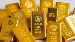 Giá vàng hôm nay 25/5 neo ở mức cao 121 triệu đồng/lượng