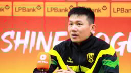 Thua sát nút, HLV Phan Như Thuật: “Thép xanh Nam Định chơi quá hay”