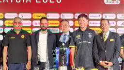 HLV Kim Sang-sik đặt mục tiêu gì khi dẫn dắt ASEAN All Stars đấu M.U?