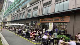 Boutique Gate - “Cỗ máy in tiền” bên cạnh “kỳ quan” Trung tâm Triển lãm Quốc gia