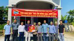 Hội Nông dân tỉnh Hòa Bình chung tay xóa nhà tạm, thắp sáng niềm tin cho hội viên nông dân
