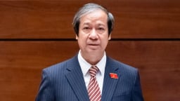Bộ trưởng Bộ GDĐT cảm ơn Bộ Chính trị, Ban Bí thư vì điều đặc biệt ý nghĩa