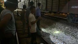 Băng qua đường sắt, 1 phụ nữ bị tàu va chạm tử vong