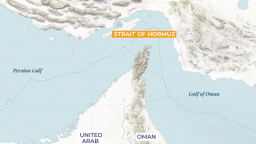 Hai siêu tàu chở dầu quay đầu ở Eo biển Hormuz, giá dầu tăng vọt sau khi Mỹ không kích Iran