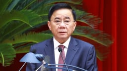 Bộ Chính trị, Ban Bí thư: Các tỉnh uỷ, thành uỷ, đảng uỷ trực thuộc Trung ương thực hiện công tác cán bộ từ 1/7