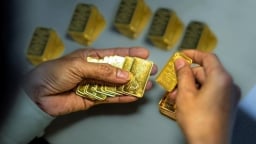 Giá vàng hôm nay 28/6: Đồng loạt giảm sâu, giá vàng sẽ đi về đâu?