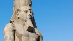Pharaoh Ai Cập có 100 con, cuối cùng ngai vàng về tay ai?